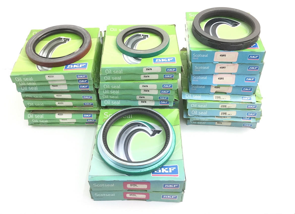 32er Set SKF div. z.B 35676 Oil seal Joint radial