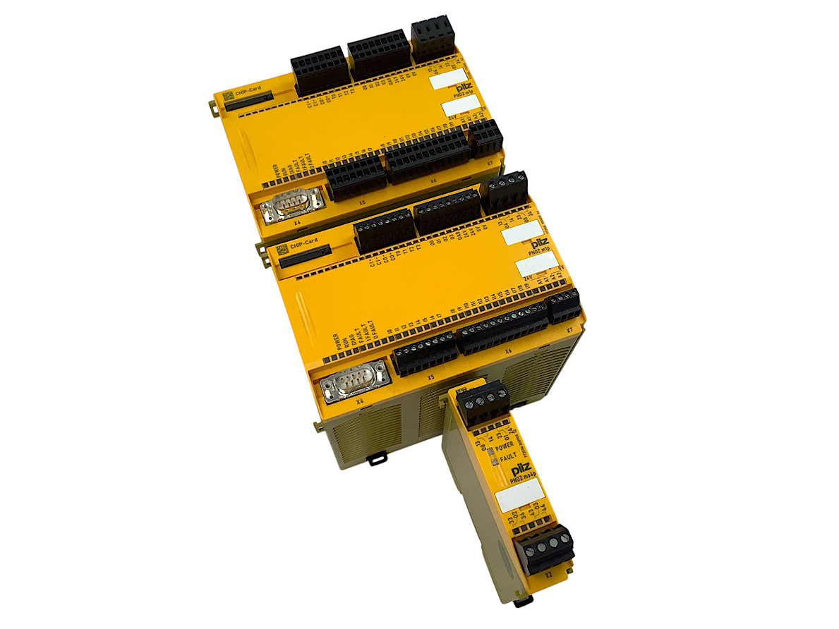 3er Set PILZ Module 2x PNOZ m1p Id:773100 1x PNOZmo4p Id: 773536